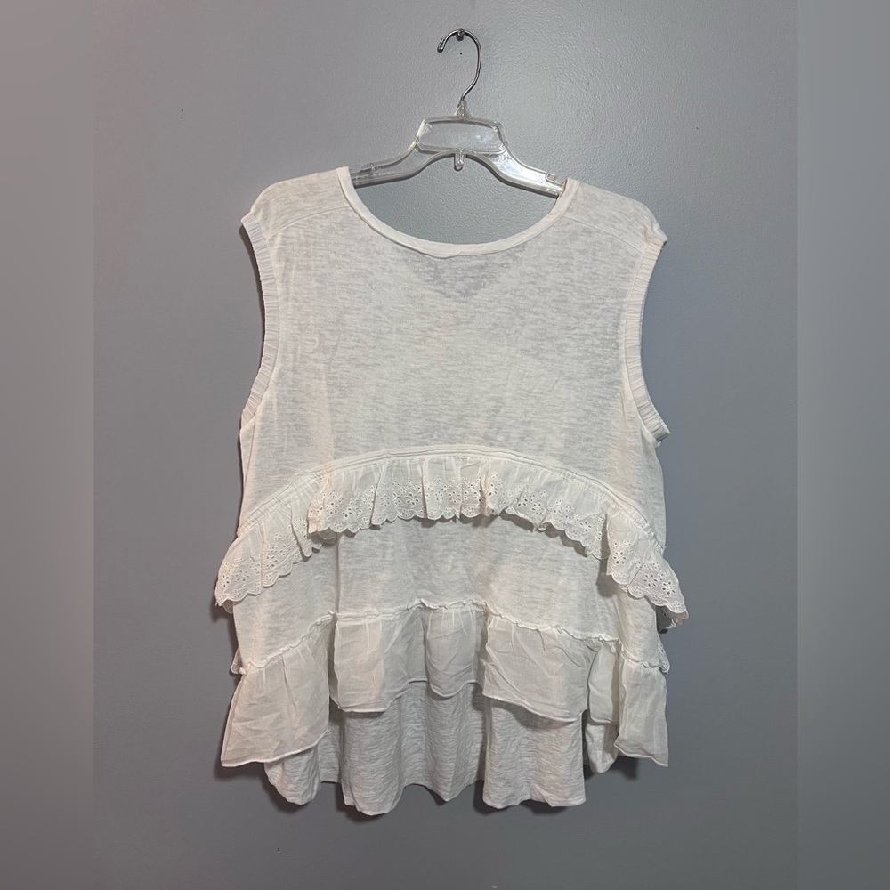 Woman’s Free People Oversized Ruffle Top Size S (NWOT)